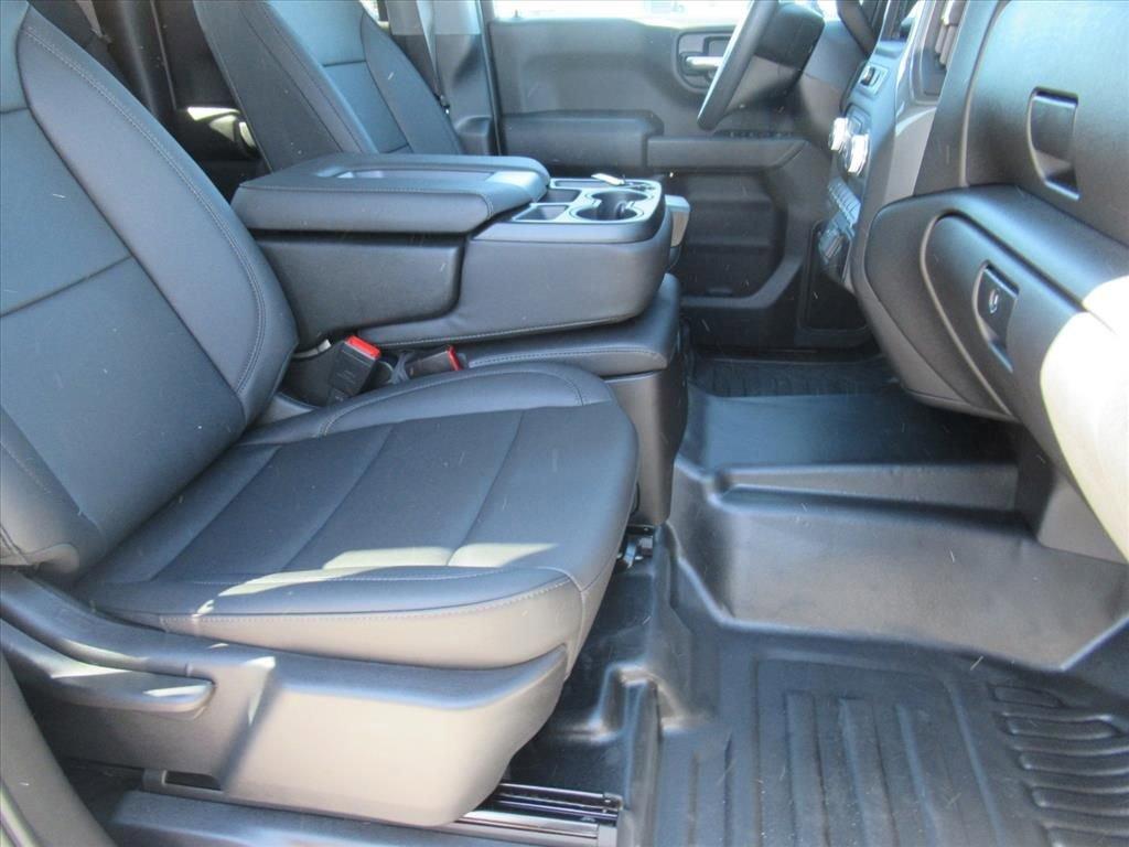 Gmc Sierra 1500 Pro Rear Wheel Drive Double Cab - Thumbnail 10