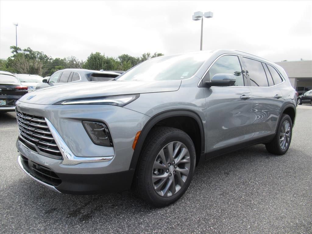 Buick Enclave Preferred Front Wheel Drive Suv - Thumbnail 4