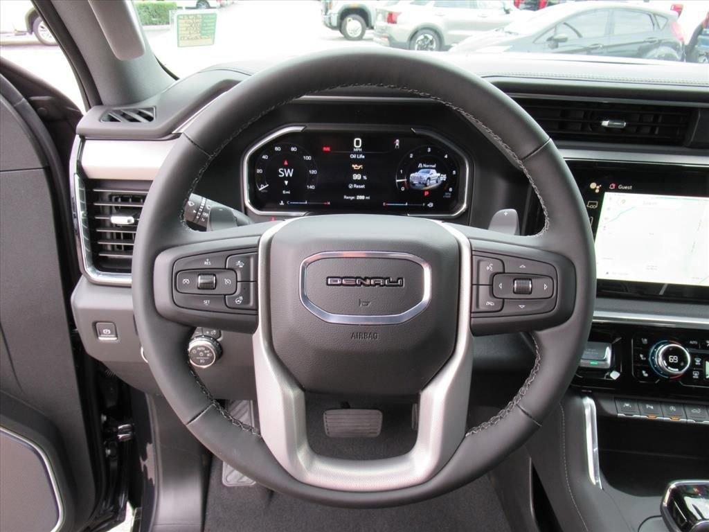 Gmc Sierra 1500 Denali Four Wheel Drive Crew Cab - Thumbnail 18