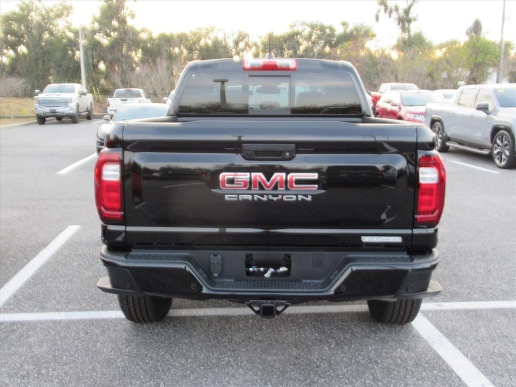 Gmc Canyon Elevation Rear Wheel Drive Crew Cab - Thumbnail 6