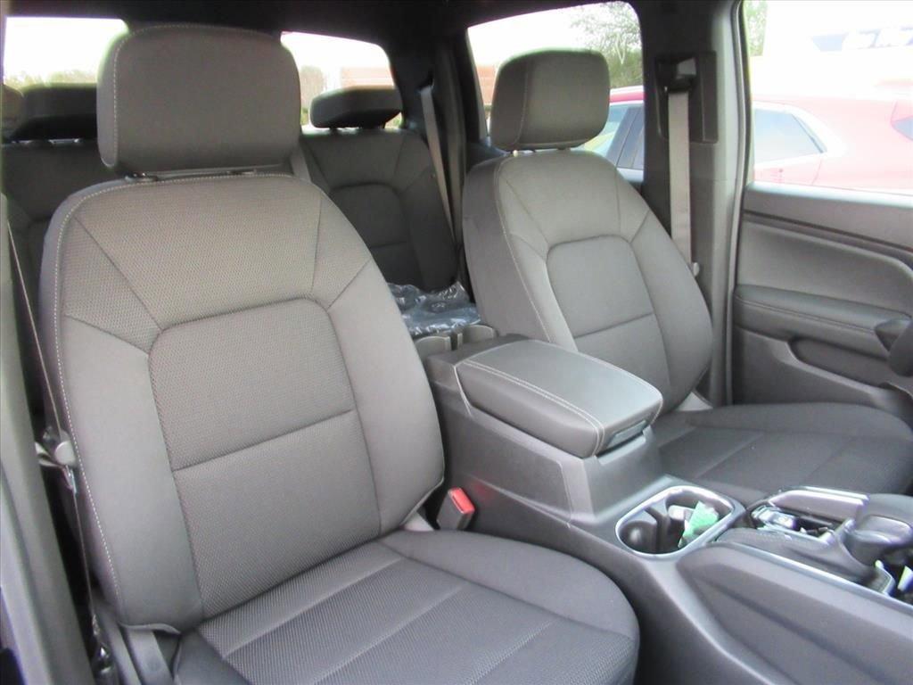 Gmc Canyon Elevation Rear Wheel Drive Crew Cab - Thumbnail 9