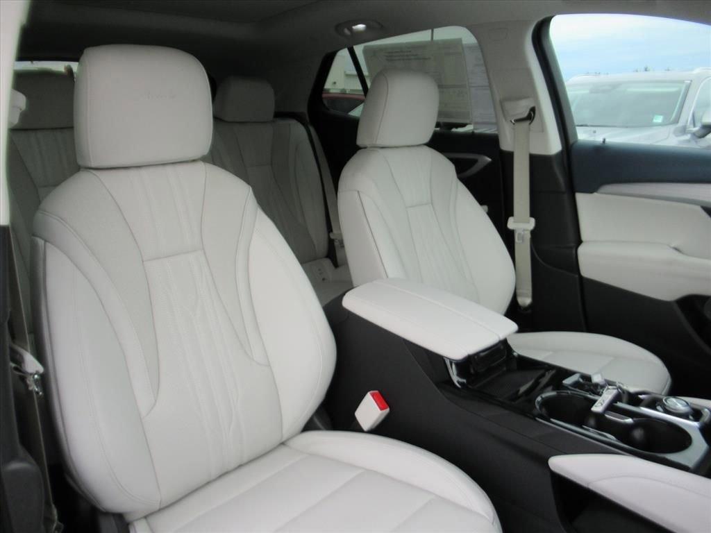 Buick Envision Avenir All Wheel Drive Suv - Thumbnail 12
