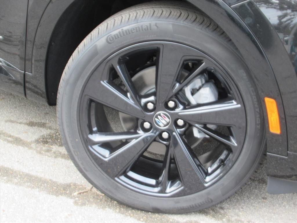 Buick Envision Sport Touring All Wheel Drive Suv - Thumbnail 8