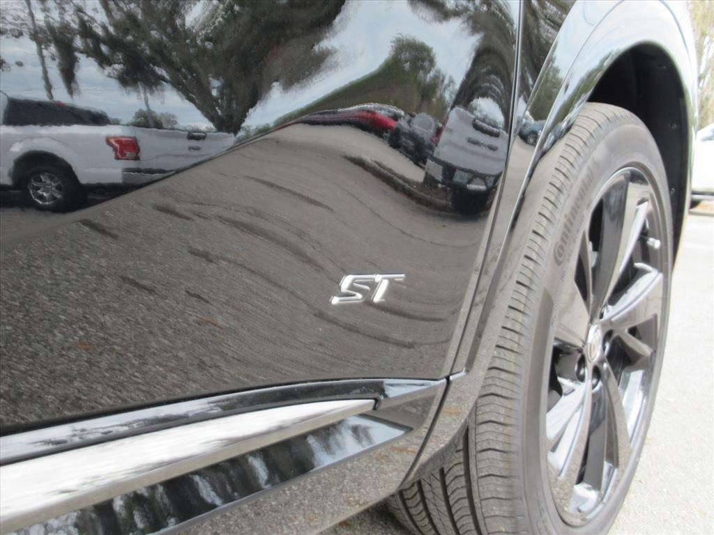 Buick Envision Sport Touring All Wheel Drive Suv - Thumbnail 10