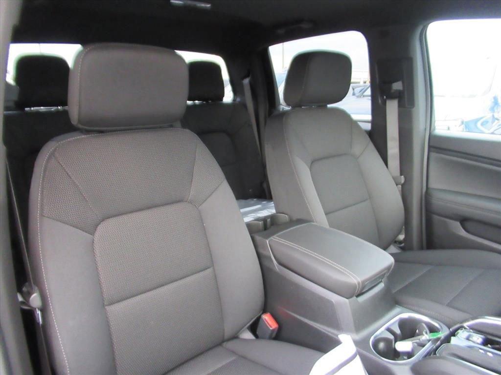 Gmc Canyon Elevation Rear Wheel Drive Crew Cab - Thumbnail 11