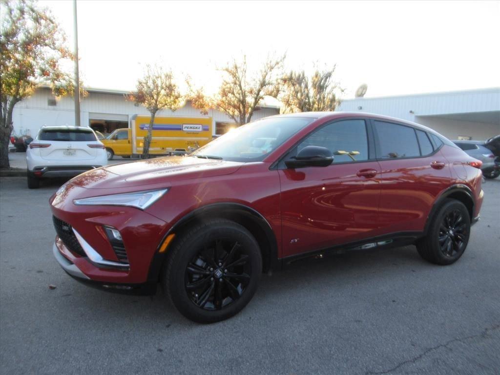 Buick Envista Sport Touring Front Wheel Drive Suv - Thumbnail 4