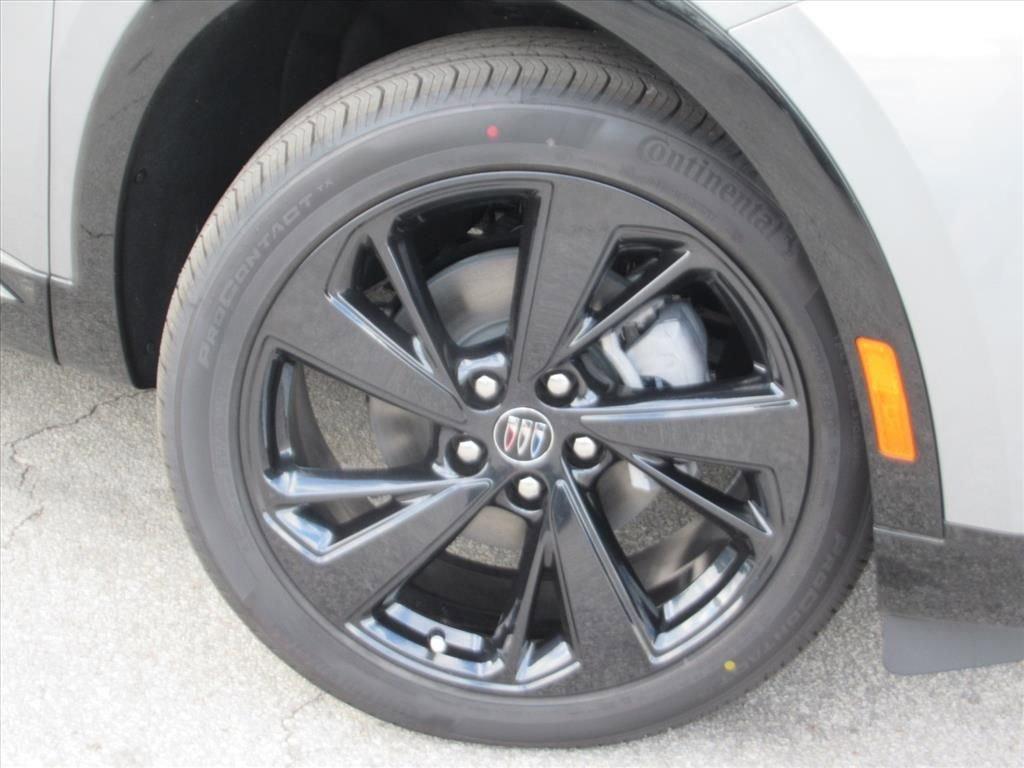 Buick Envision Sport Touring All Wheel Drive Suv - Thumbnail 8