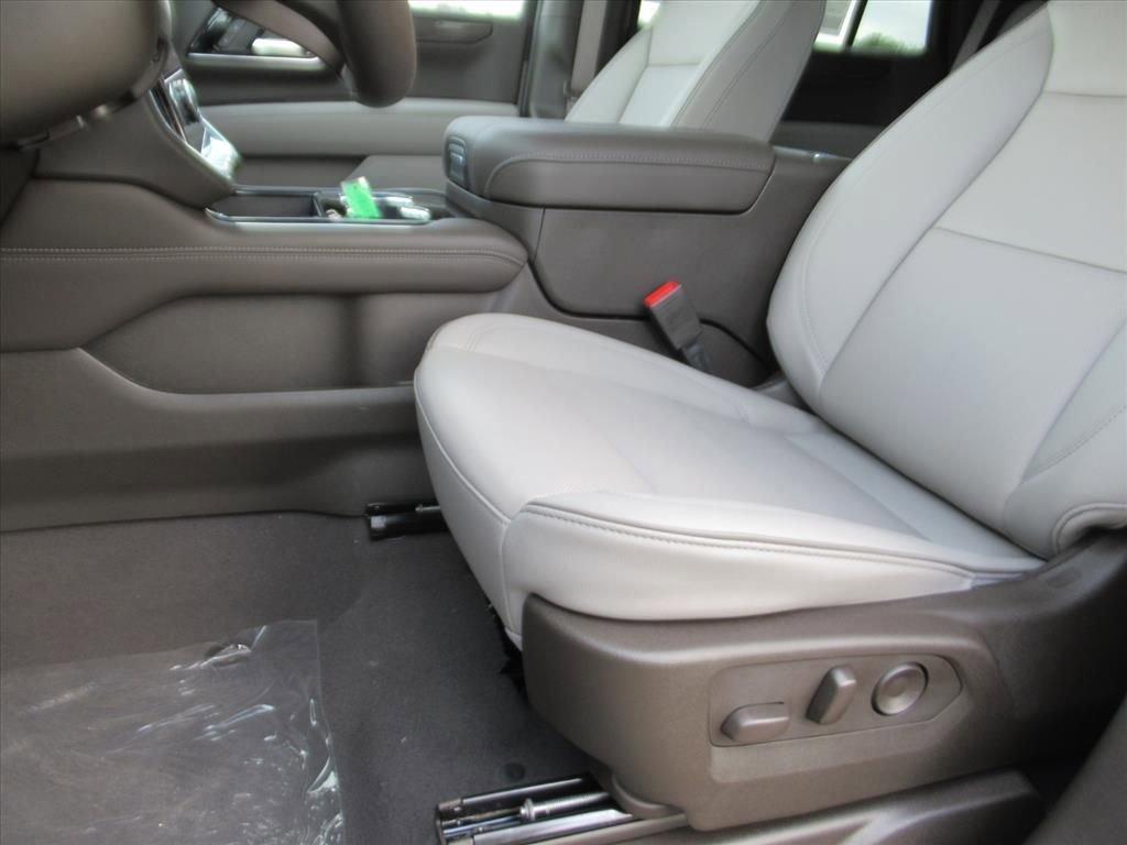 Gmc Yukon Elevation Rear Wheel Drive Suv - Thumbnail 17