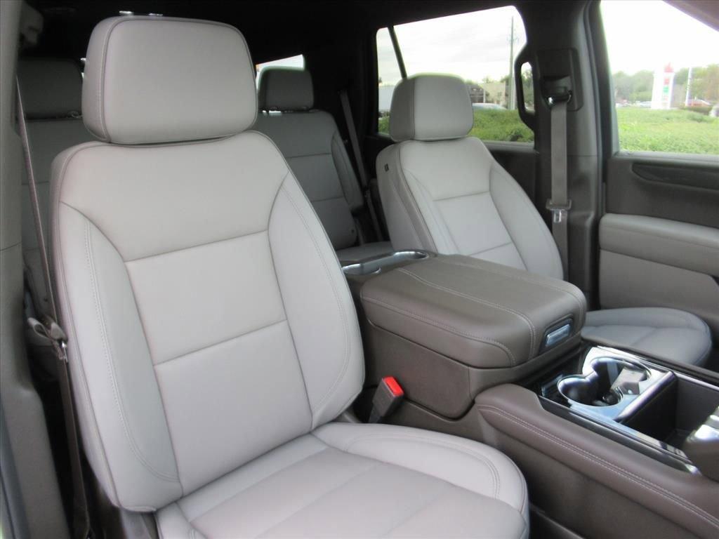 Gmc Yukon Elevation Rear Wheel Drive Suv - Thumbnail 10