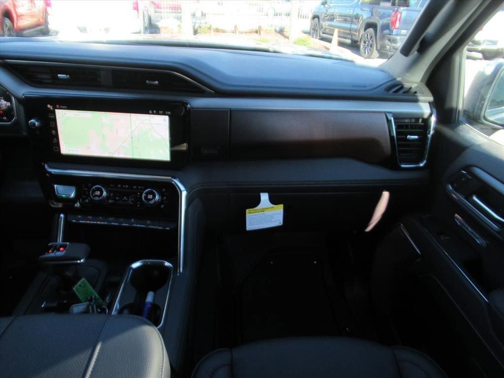Gmc Sierra 1500 Denali Four Wheel Drive Crew Cab - Thumbnail 15