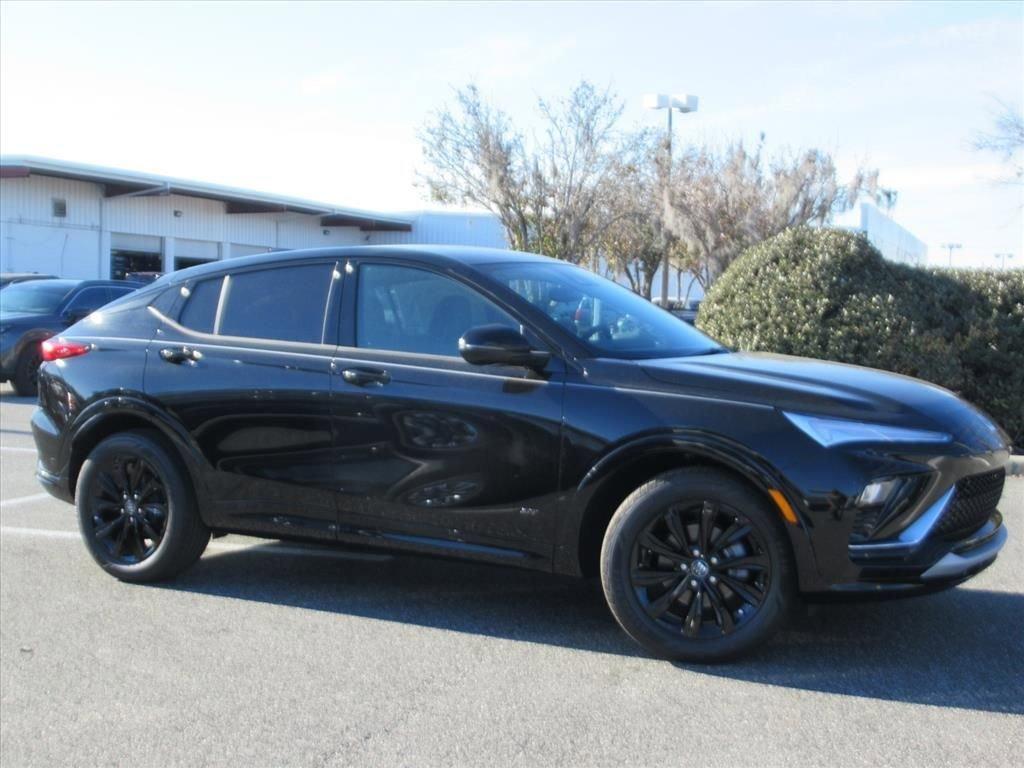 Buick Envista Sport Touring Front Wheel Drive Suv - Thumbnail 3