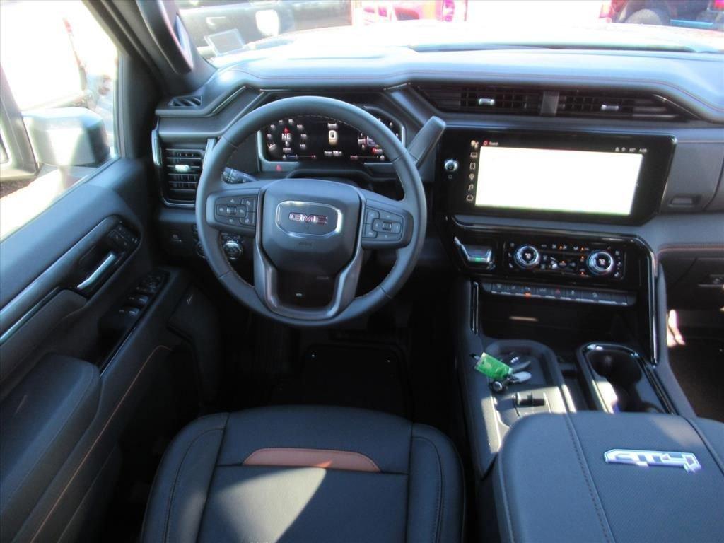 Gmc Sierra 2500 Hd At4 Four Wheel Drive Crew Cab - Thumbnail 15