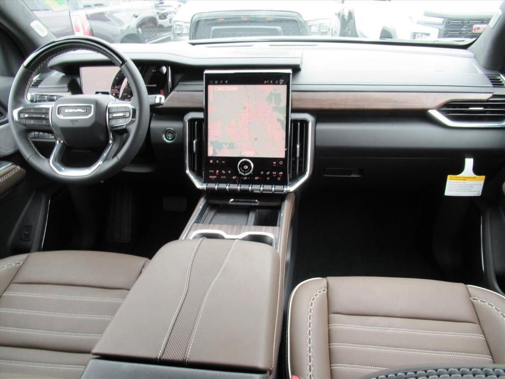 Gmc Acadia Denali Ultimate All Wheel Drive Suv - Thumbnail 13