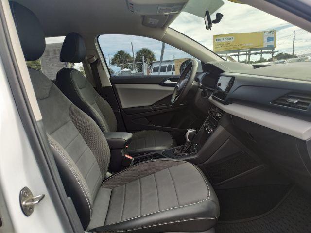 Volkswagen Taos - Thumbnail 13