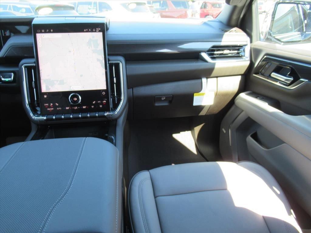 Gmc Yukon Xl Elevation Rear Wheel Drive Suv - Thumbnail 15