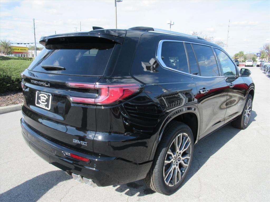 Gmc Acadia Denali Ultimate Front Wheel Drive Suv - Thumbnail 7