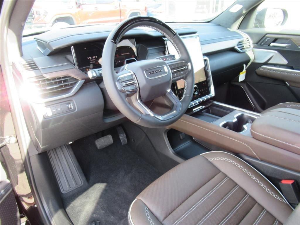 Gmc Acadia Denali Ultimate Front Wheel Drive Suv - Thumbnail 15