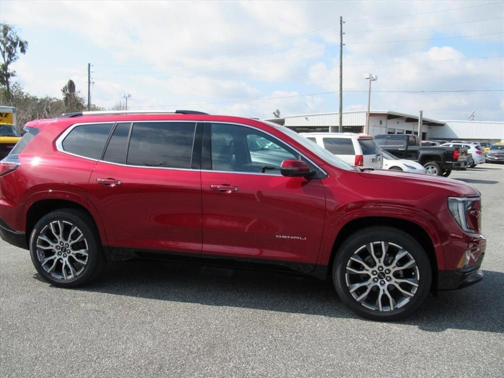 Gmc Acadia Denali Ultimate Front Wheel Drive Suv - Thumbnail 3