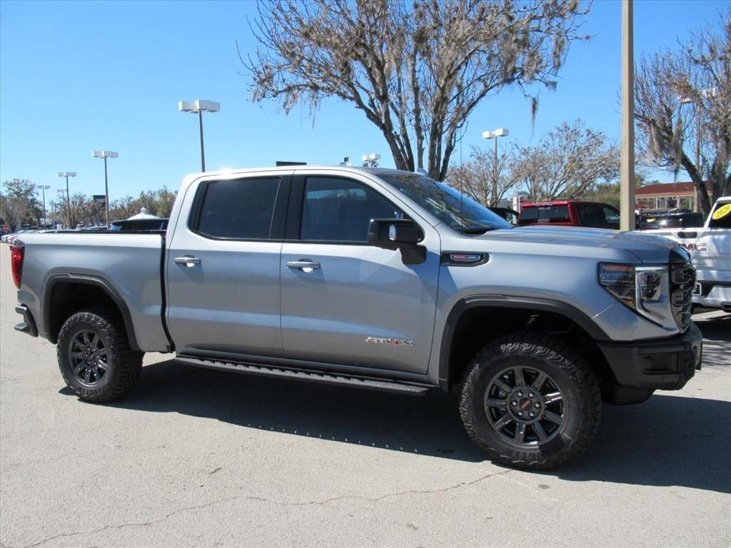 Gmc Sierra 1500 At4X Four Wheel Drive Crew Cab - Thumbnail 3