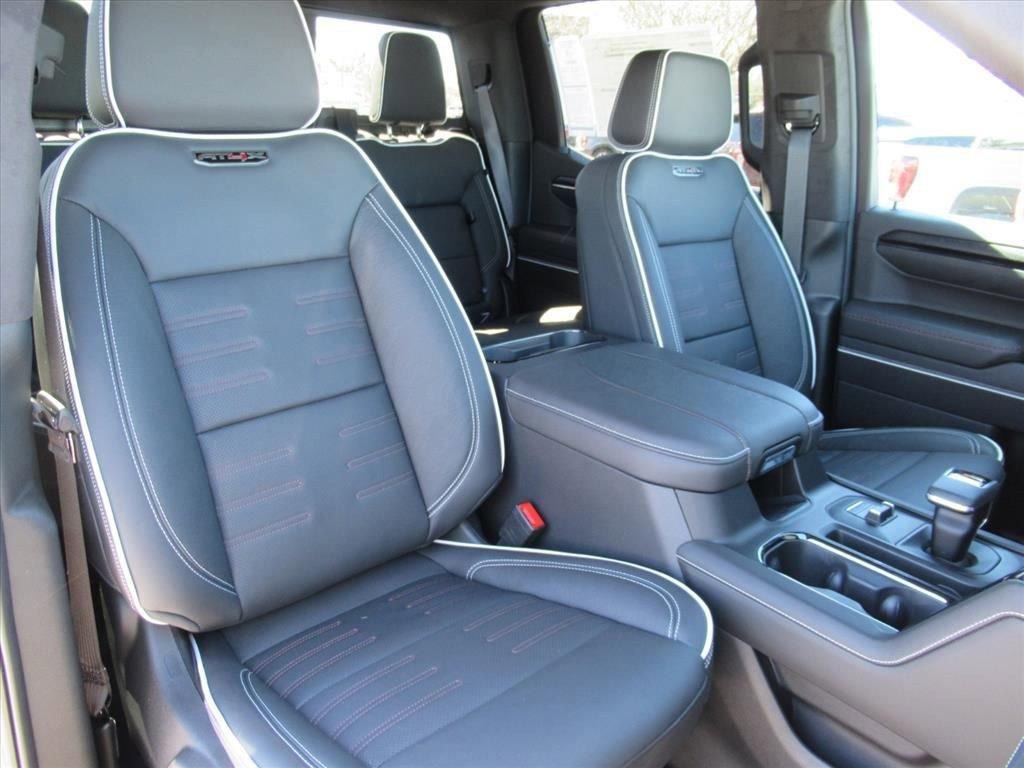 Gmc Sierra 1500 At4X Four Wheel Drive Crew Cab - Thumbnail 11