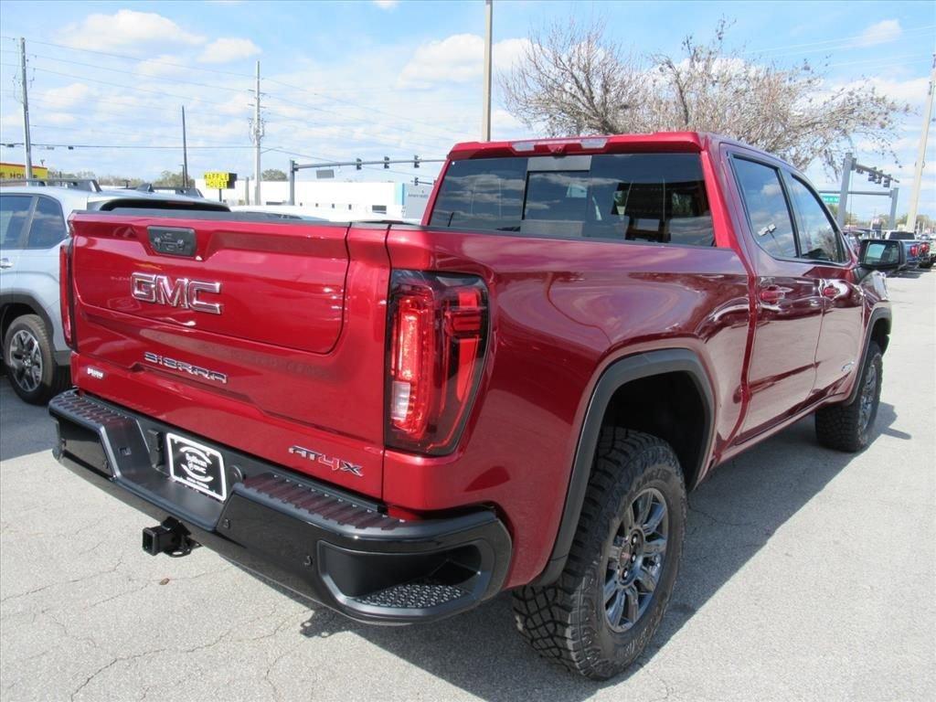 Gmc Sierra 1500 At4X Four Wheel Drive Crew Cab - Thumbnail 7