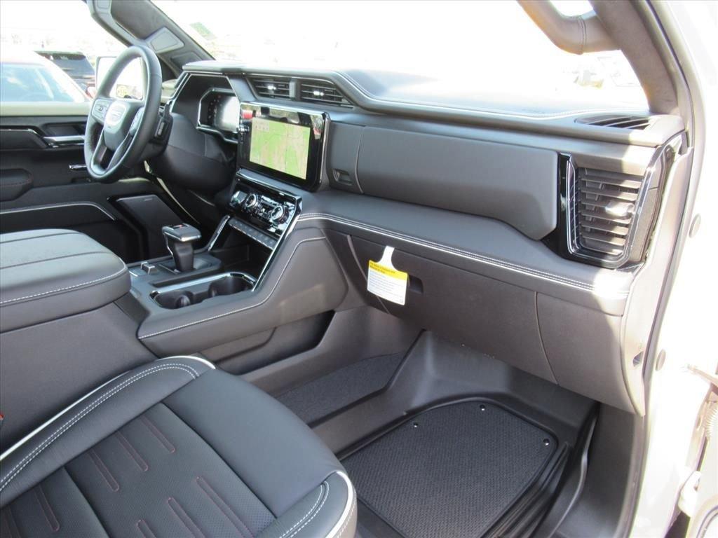 Gmc Sierra 1500 At4X Four Wheel Drive Crew Cab - Thumbnail 11