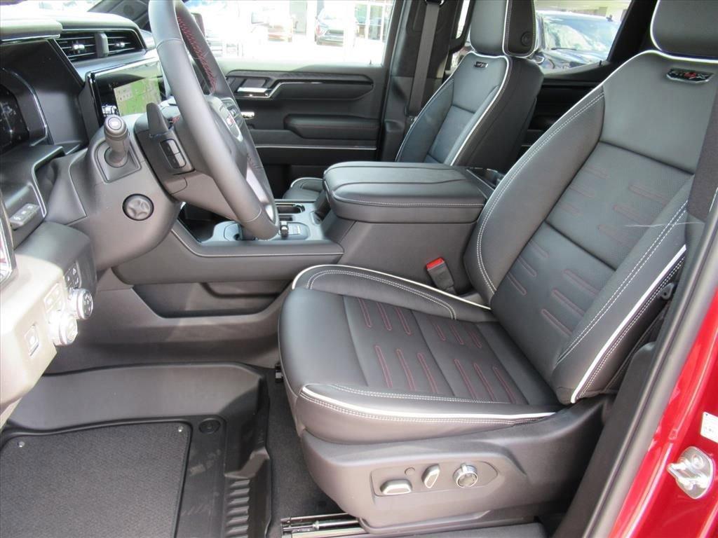 Gmc Sierra 1500 At4X Four Wheel Drive Crew Cab - Thumbnail 17