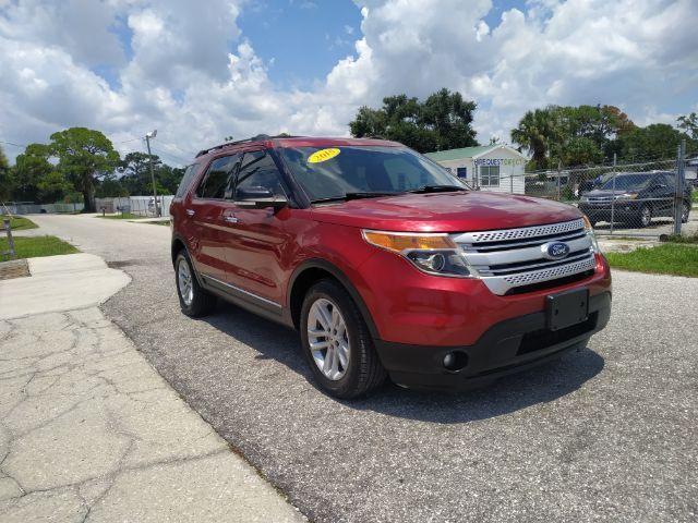 Ford Explorer - Thumbnail 7