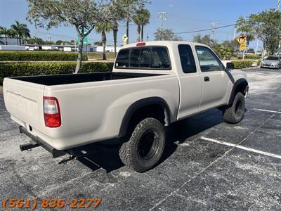 Toyota T100 Dx - Thumbnail 18