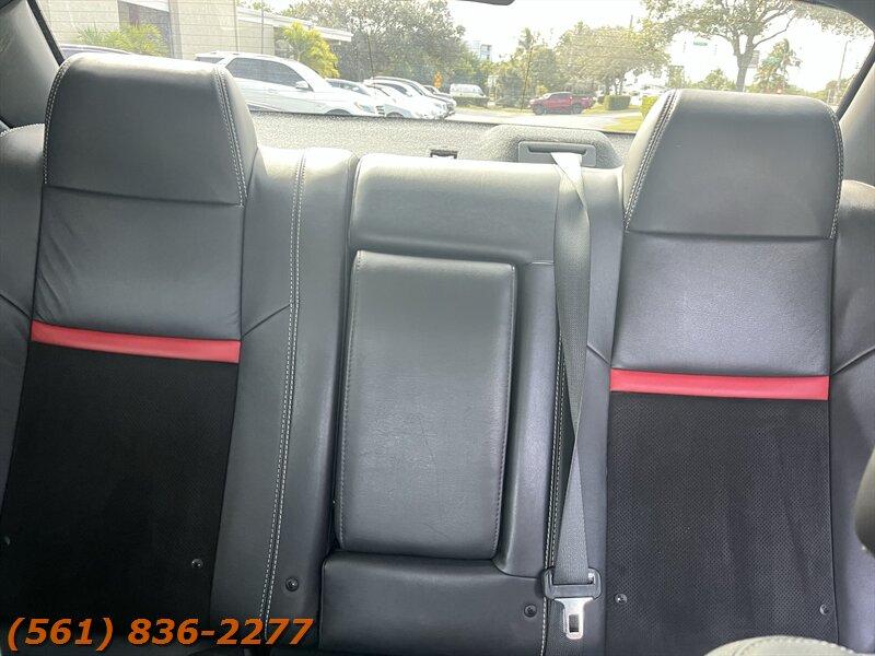 Dodge Challenger Srt8 392 - Thumbnail 15