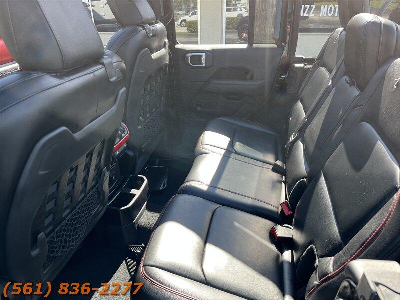 Jeep Wrangler Unlimited Rubicon - Thumbnail 14