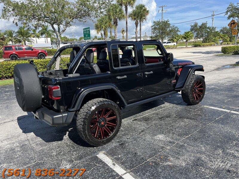 Jeep Wrangler Unlimited Rubicon - Thumbnail 5