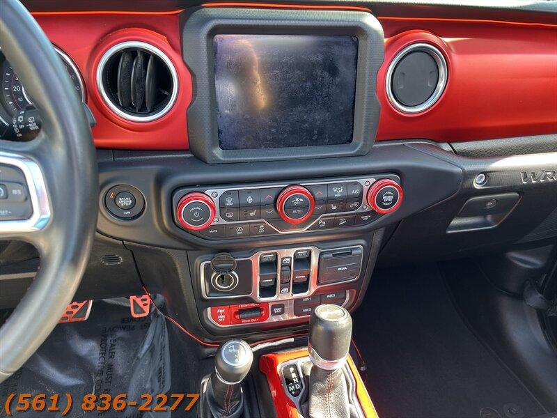 Jeep Wrangler Unlimited Rubicon - Thumbnail 9