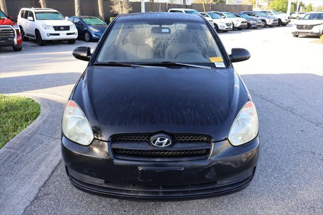 Hyundai Accent - Thumbnail 5