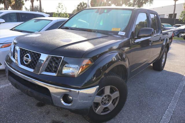 Nissan Frontier Se - Thumbnail 2