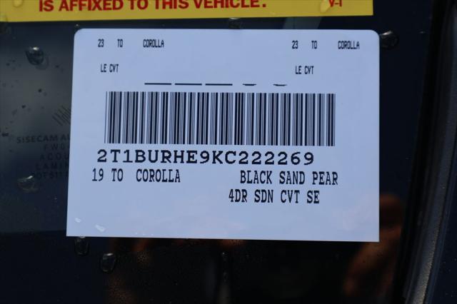 Toyota Corolla Se - Thumbnail 7