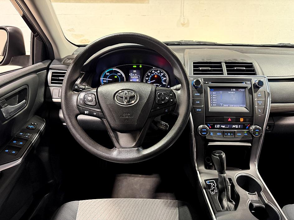 Toyota Camry Hybrid Le - Thumbnail 7