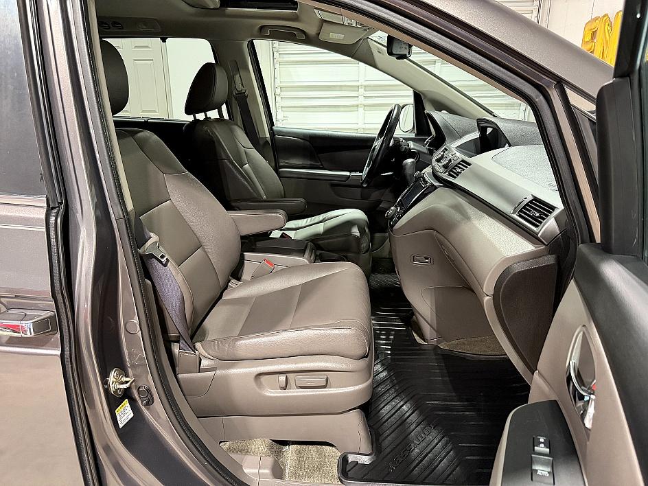Honda Odyssey Ex-L - Thumbnail 8