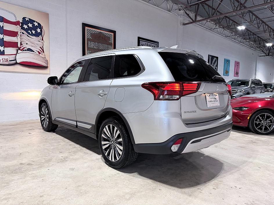 Mitsubishi Outlander Se - Thumbnail 5