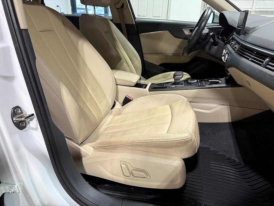 Audi A4 Ultra Premium - Thumbnail 9