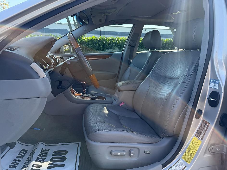 Lexus Es 330 - Thumbnail 10