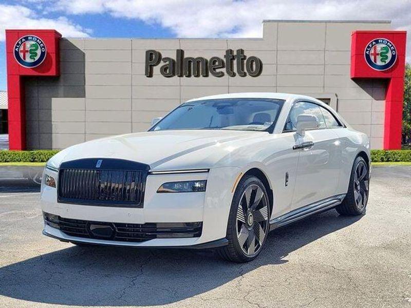 Rolls-Royce Spectre - View 1