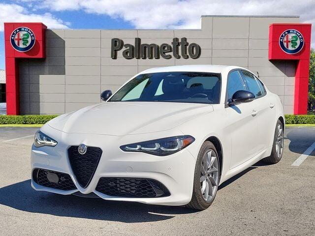 Alfa Romeo Giulia - View 1