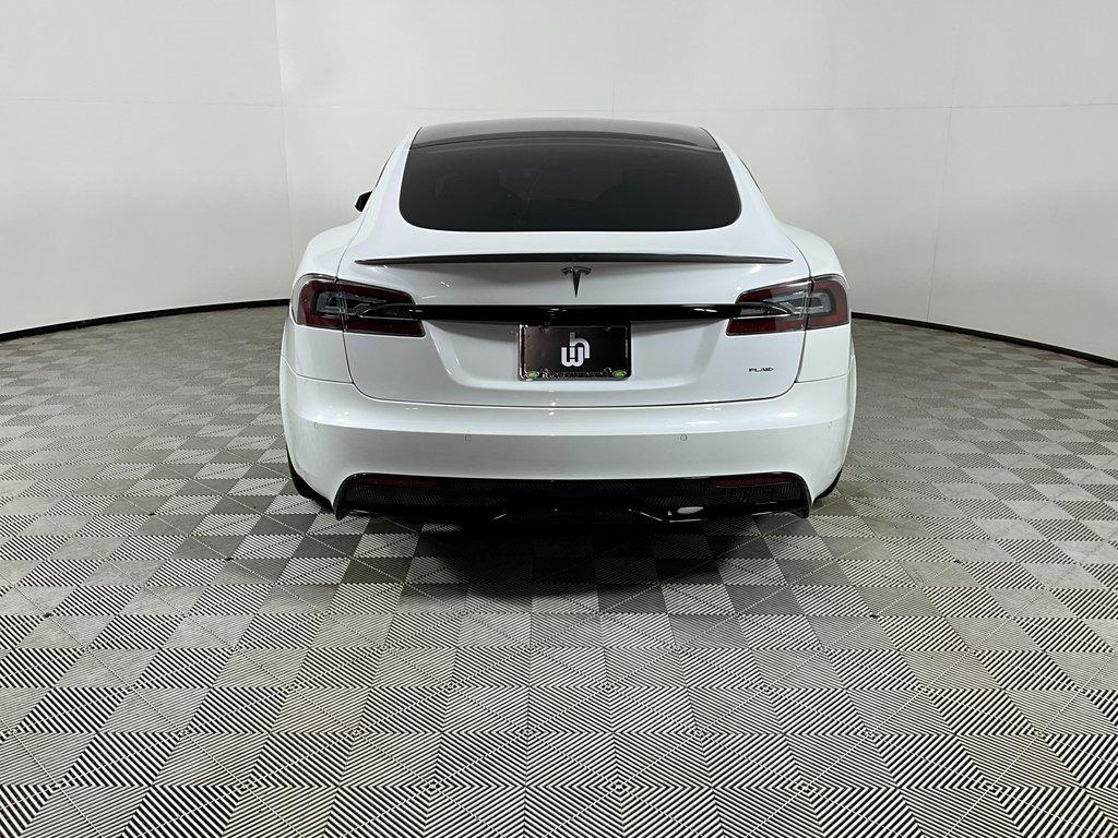 Tesla Model S Plaid - Thumbnail 9