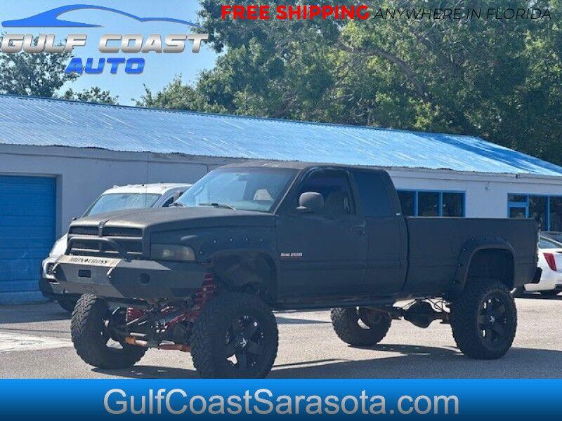 Dodge RAM 2500 - View 1