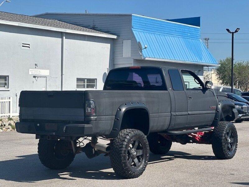 Dodge RAM 2500 - Thumbnail 5