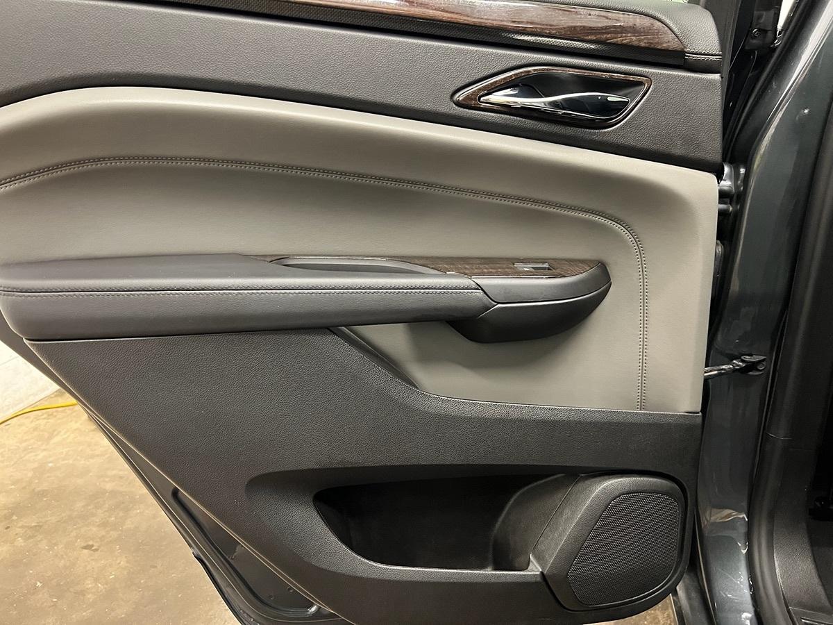 Cadillac Srx Base - Thumbnail 17