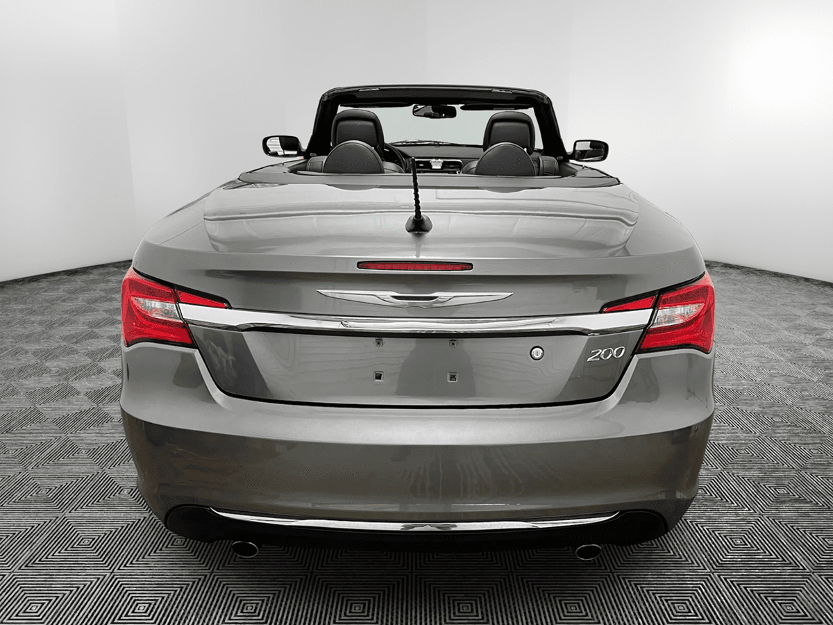 Chrysler 200 Limited - Thumbnail 7