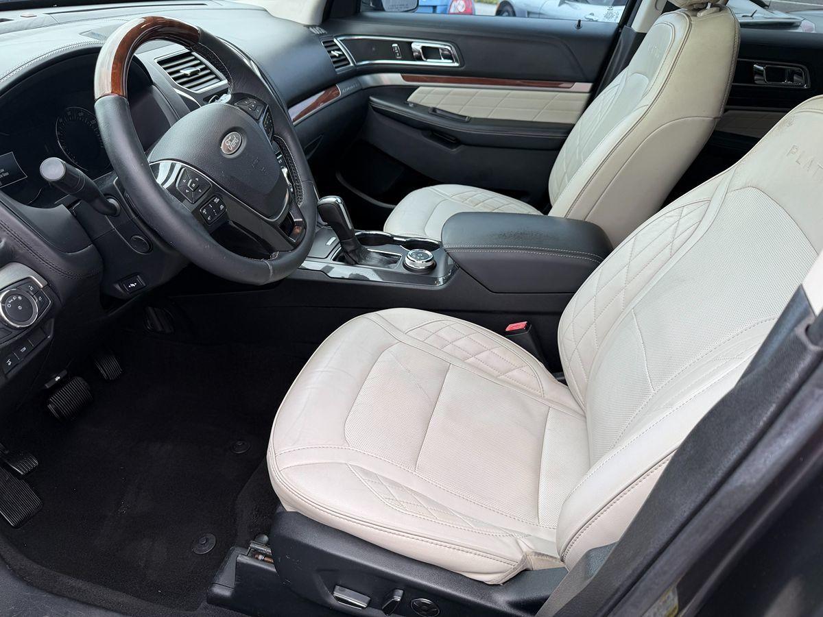 Ford Explorer Platinum - Thumbnail 13