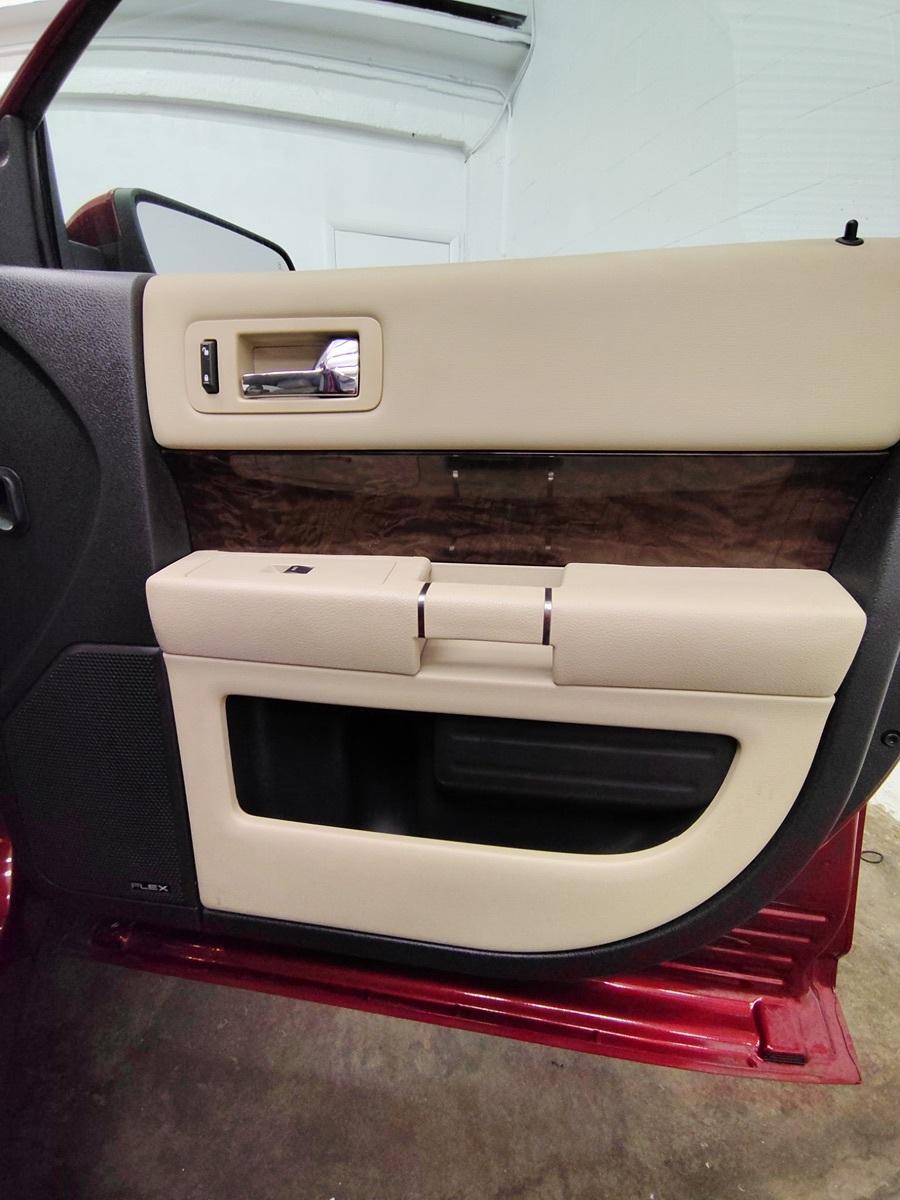 Ford Flex Limited - Thumbnail 17